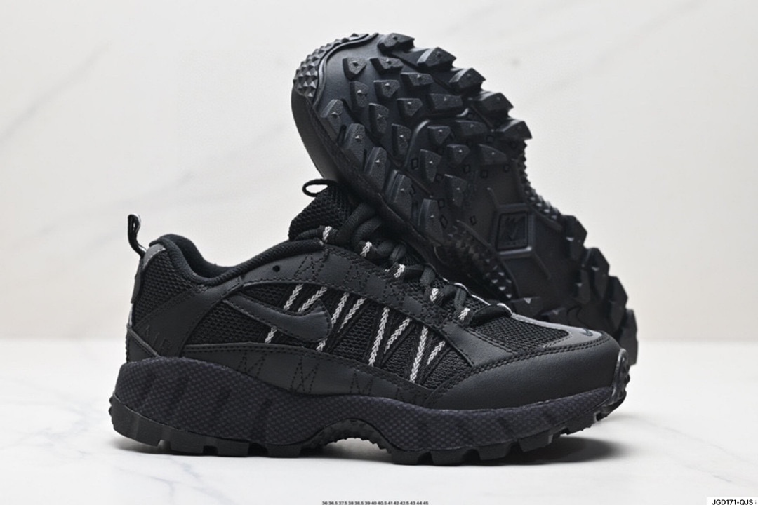 Nike Air Moc 2 Black/White Sneakers - 5