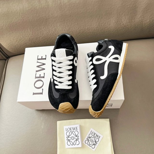 Loewe: seller detail photo 12