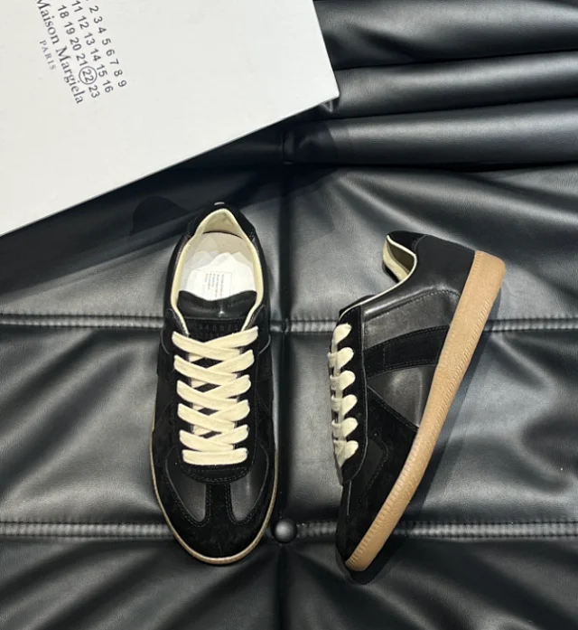 Maison Margiela Sneakers Replica low-top product detail image 1