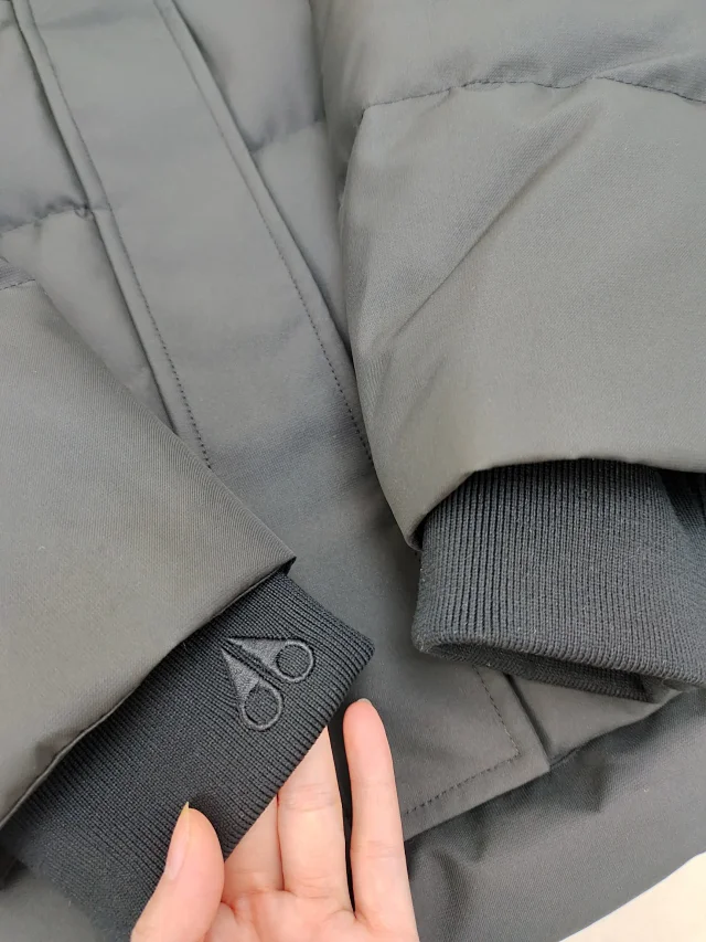 Moose Knuckles Down Jackets Fur-Trim Hooded Jacket product detail image 7