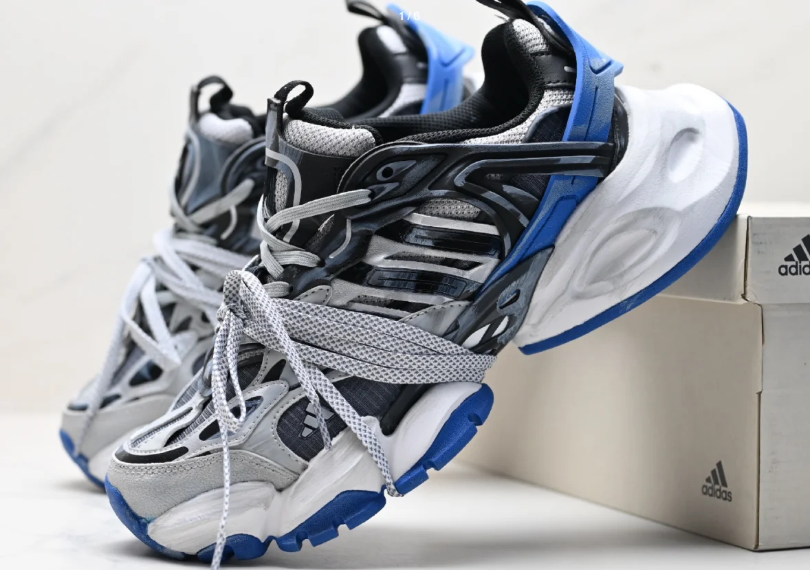 Adidas XLG Runner Deluxe