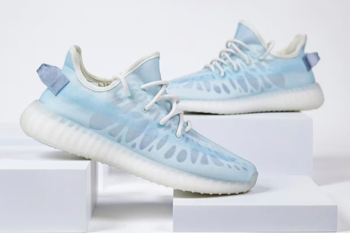 Adidas Yeezy Boost 350 V2 Blue Tint Skeleton