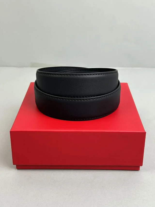 Ferragamo Belts Gancini buckle belt with embossed Gancini-pattern strap product detail image 18