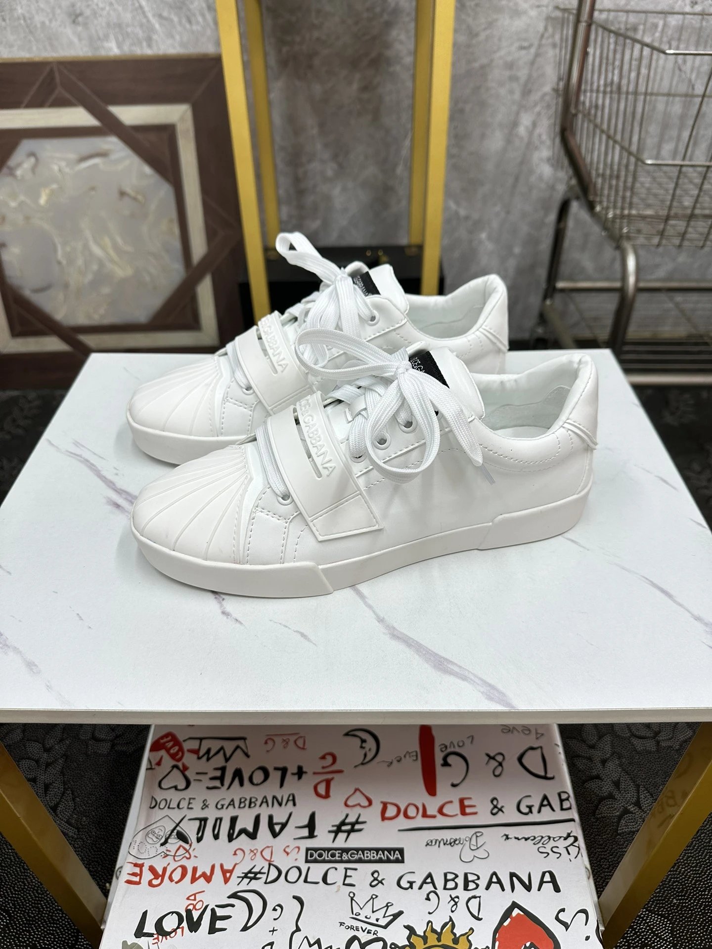 Dolce & Gabbana Black Chunky Sole Sneakers - 10