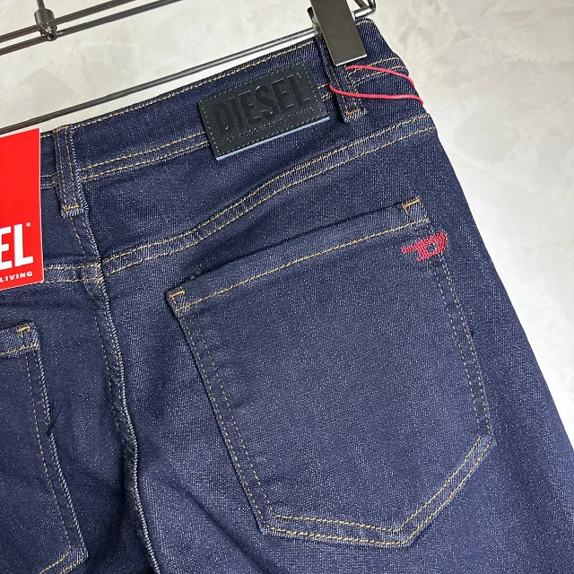 Diesel Jeans Five-pocket faded product detail image 19