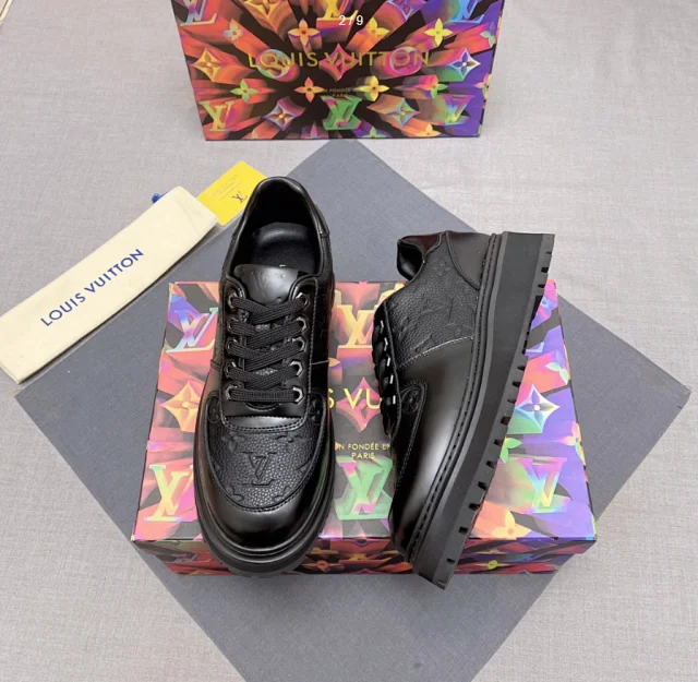 Louis Vuitton Sneakers Low-Top Monogram Lug-Sole product detail image 6