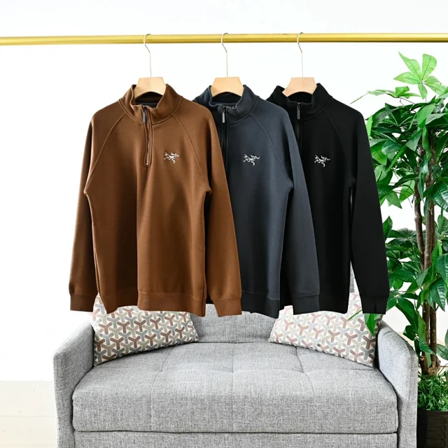 Arc'teryx Hoodies & Sweatshirts Stand-Collar Quarter-Zip Sweatshirt product detail image 4