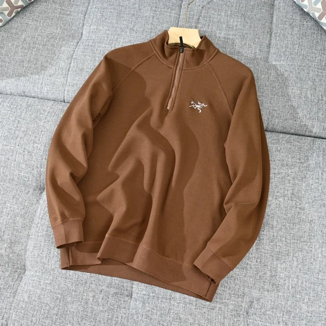 Arc'teryx Hoodies & Sweatshirts Stand-Collar Quarter-Zip Sweatshirt product detail image 5