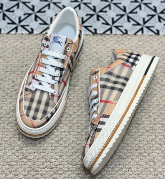 Burberry Vintage Check Low Sneaker Beige Tan