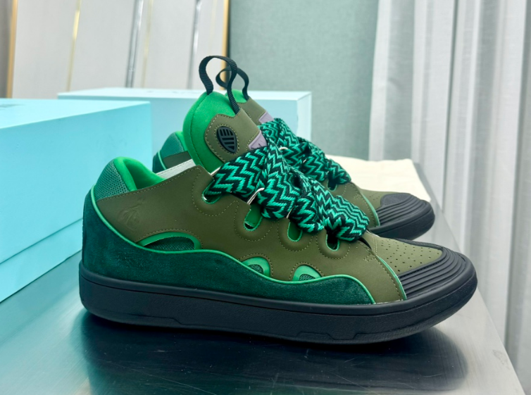 Louis Vuitton Rivoli Sneaker White Blue Monogram Print