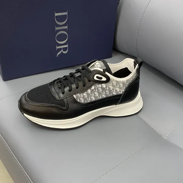 Dior B23 Oblique Black and White Sneakers - 16