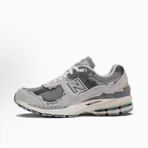 New Balance Sneakers 2002R — 32