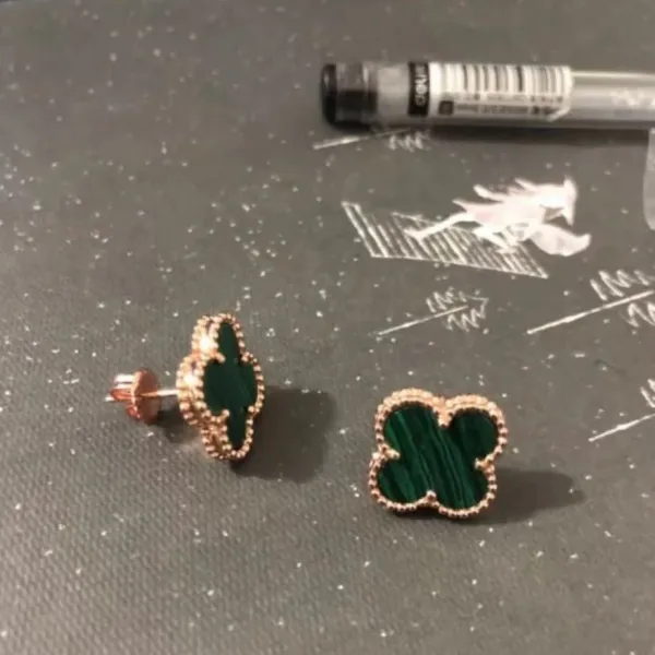 Design Malachite Clover Earrings in Rose Gold Tone Earrings - 1