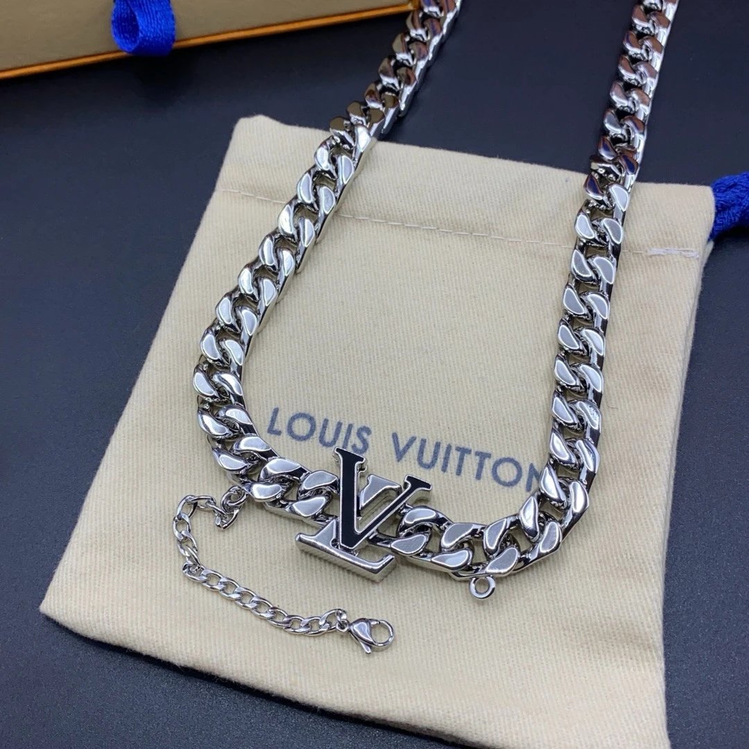 Louis Vuitton LV Chain Necklac