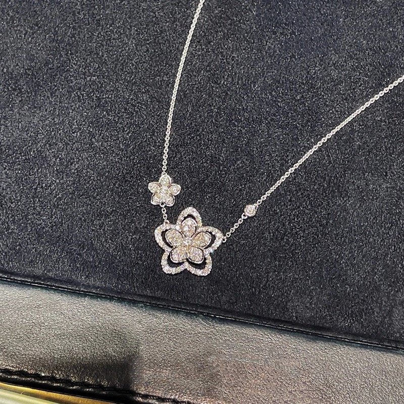 Floral Diamond Necklace [1 sty