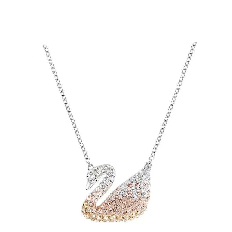 22 # Gradient Gold Swan