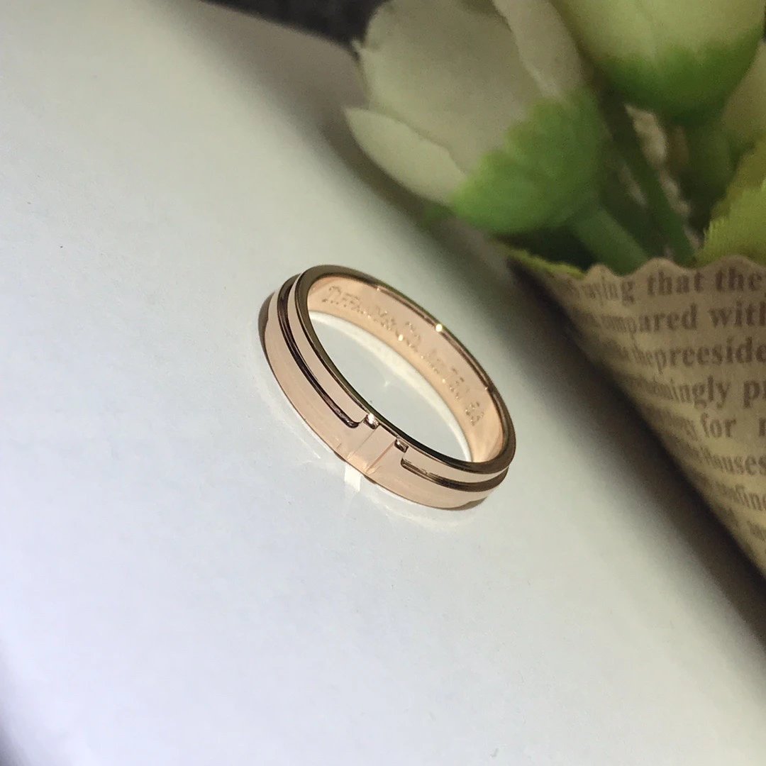 Bvlgari B.zero1 Diamond Ring Set in White Gold, Rose Gold, and Yellow Gold Rings Jewelry - 16