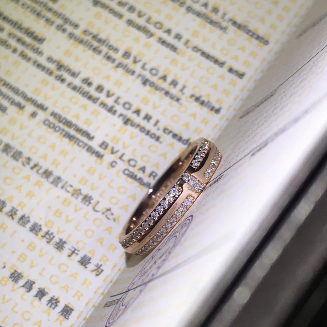 Bvlgari B.zero1 Diamond Ring Set in White Gold, Rose Gold, and Yellow Gold Rings Jewelry - 12