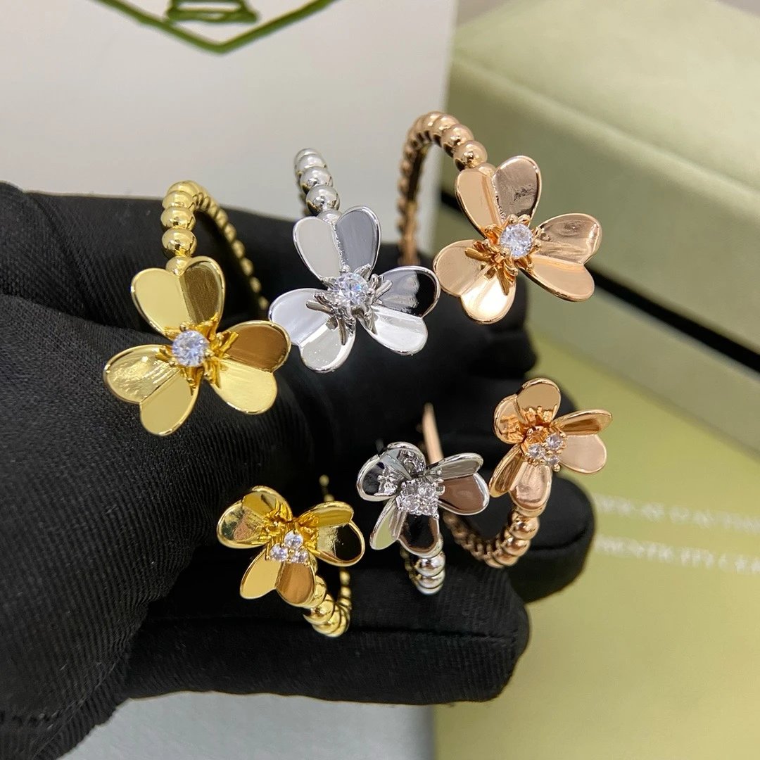 Floral Diamond Ring [3 styles]