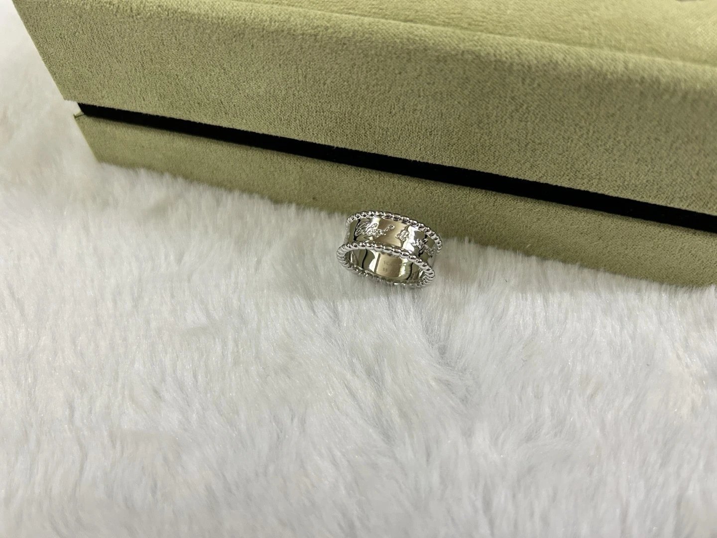 Product view 4