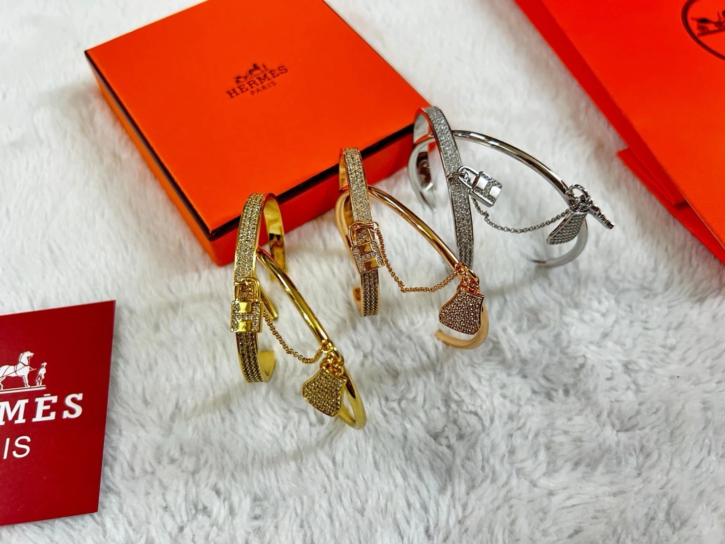 Hermès Clic H Bracelets [3 sty