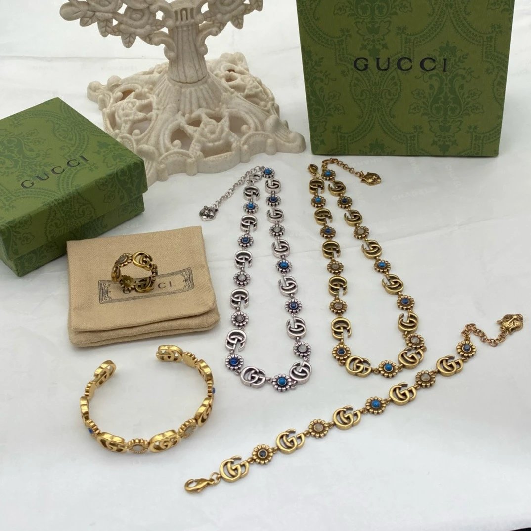 Gucci GG Marmont Jewelry Set [