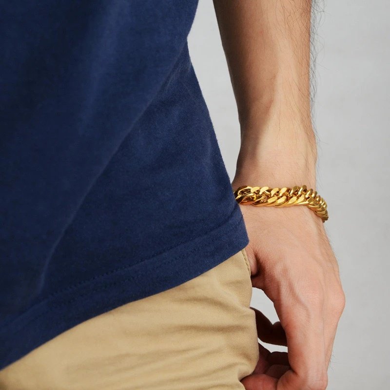 Gold Curb Chain Bracelet