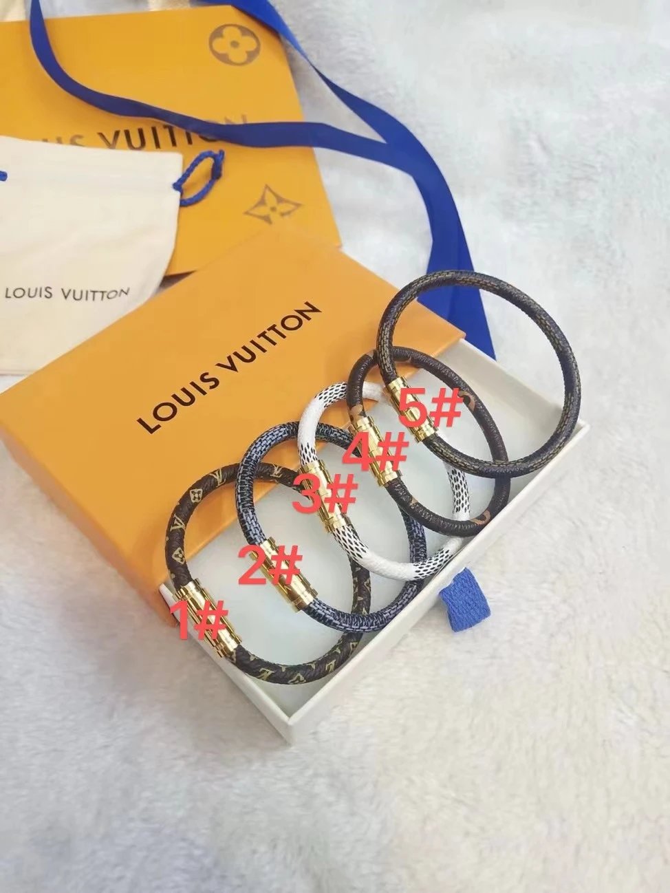 Louis Vuitton Monogram Rope Br