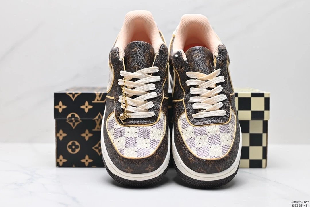 Louis Vuitton Air Force 1 Snea