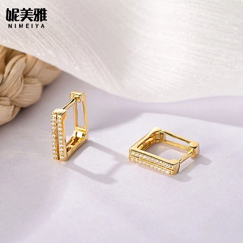 NIMEIYA Square Zirconia Hoop E