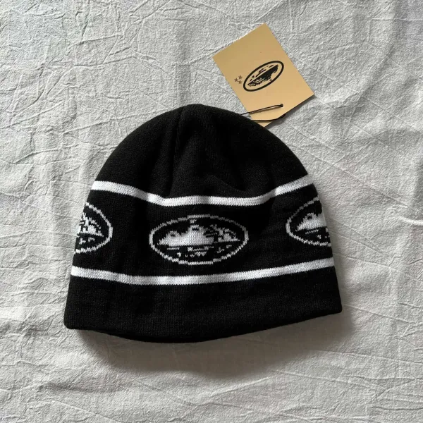 Design Mountain Logo Beanie Black / White Hats - 1