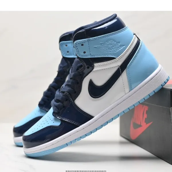 Air Jordan 1 High OG Pine Green Sneakers Basketball Shoes - 32