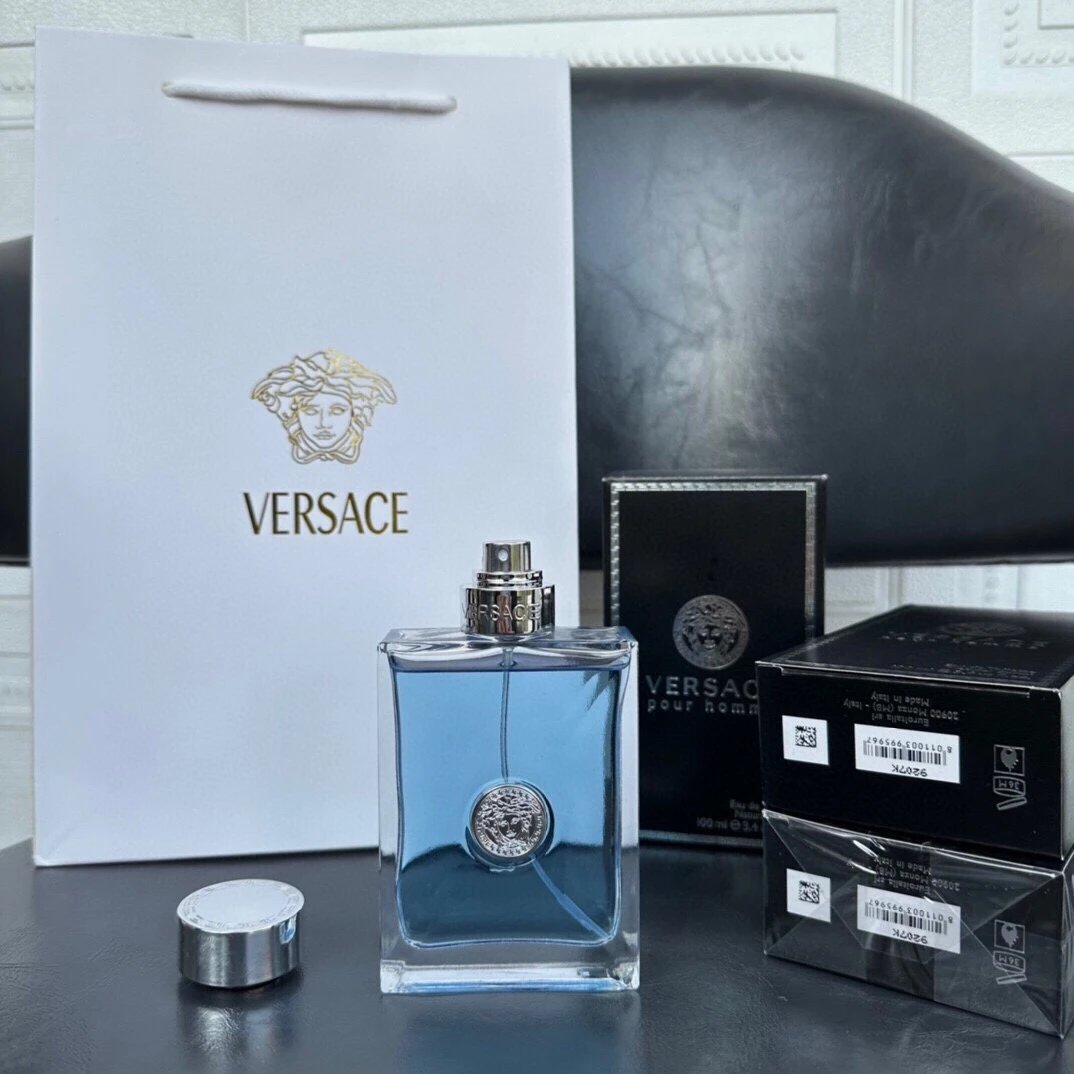 9999范家经典同名男士淡香水100ML，木质男香 - 135300