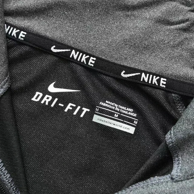 Under Armour Shirts Long-Sleeve Quarter-Zip Performance Shirt product detail image 10