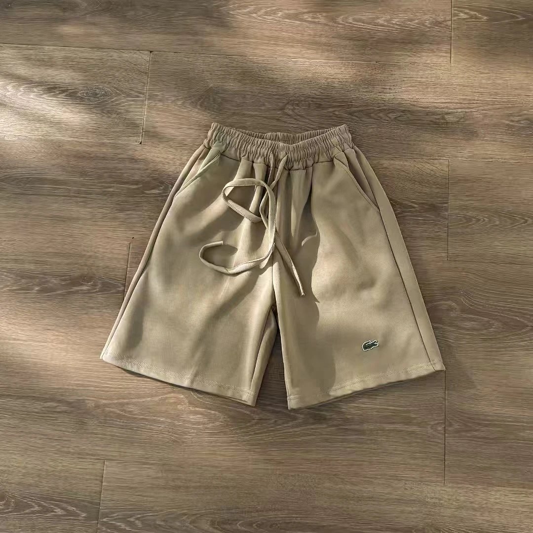 Shorts photo 3