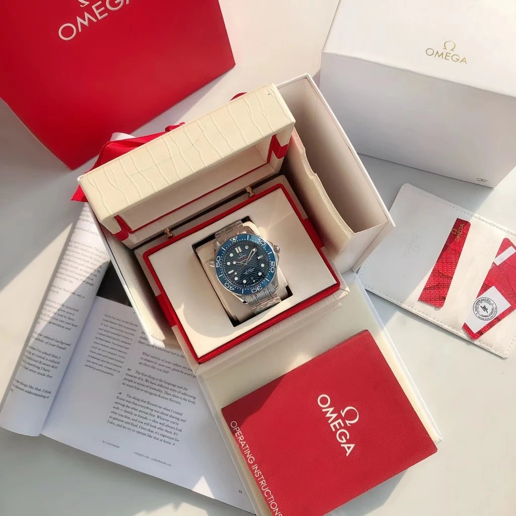 Omega Watches Seamaster Diver 300M image 2