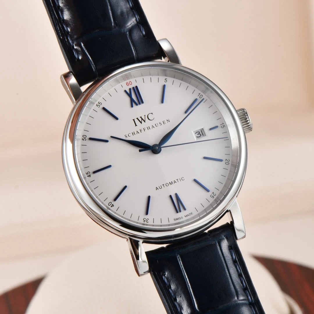 IWC Watches Leather-Strap Analog — 07