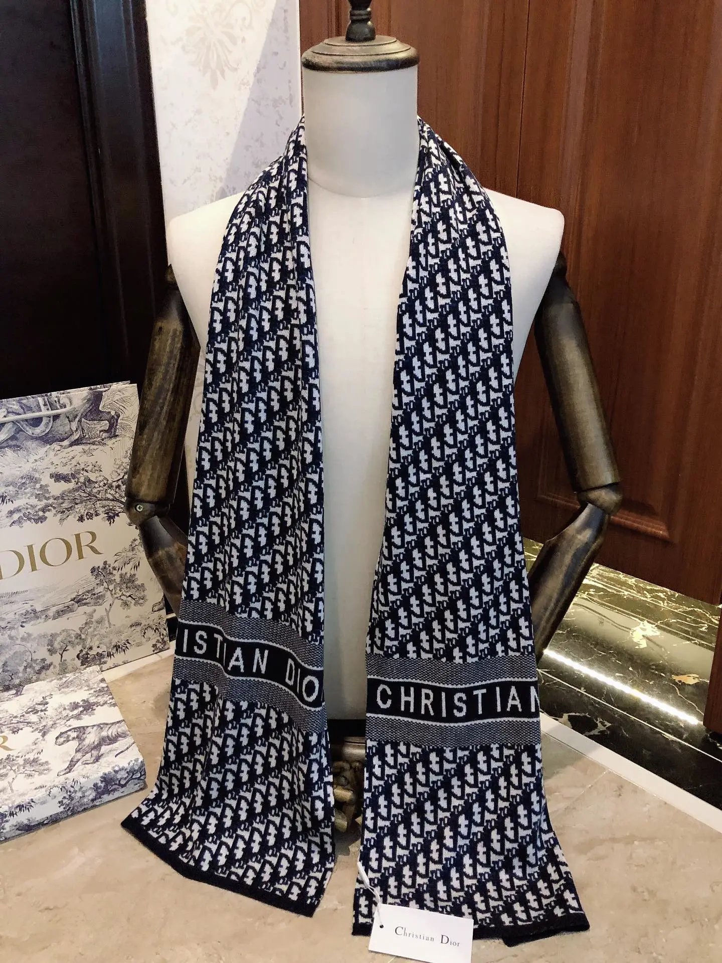 Louis Vuitton Scarves Monogram fringe scarf — 28