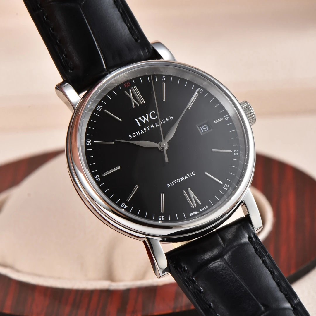 IWC Watches Leather-Strap Analog — 09