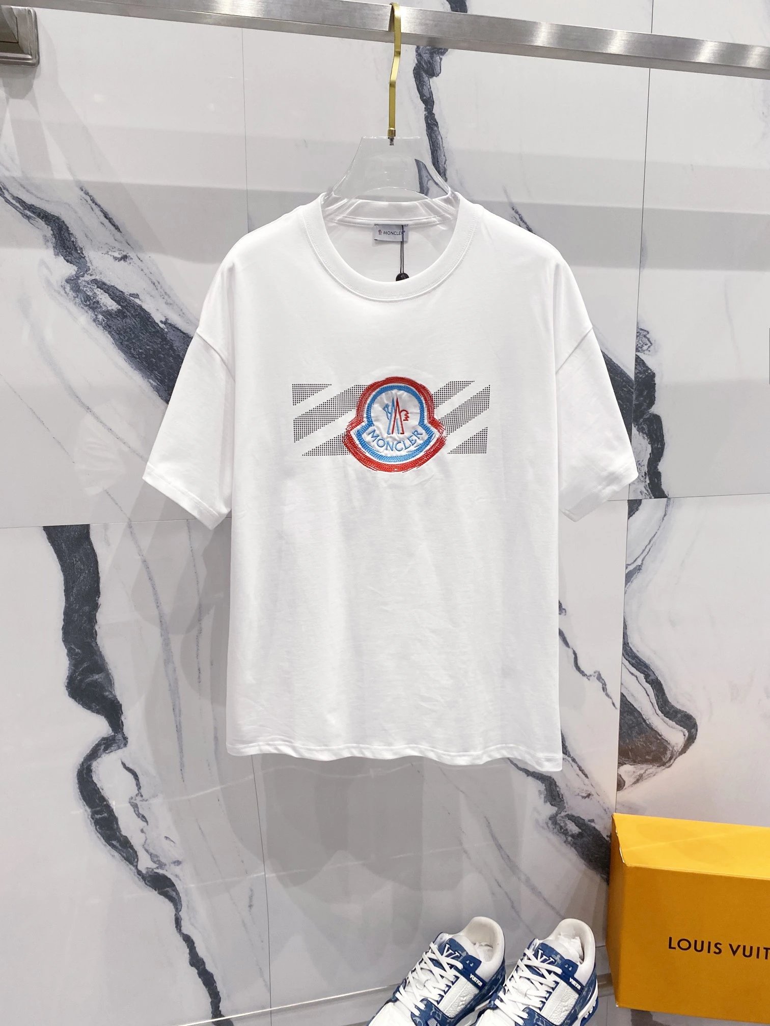 Moncler T-Shirts Logo Graphic — 21