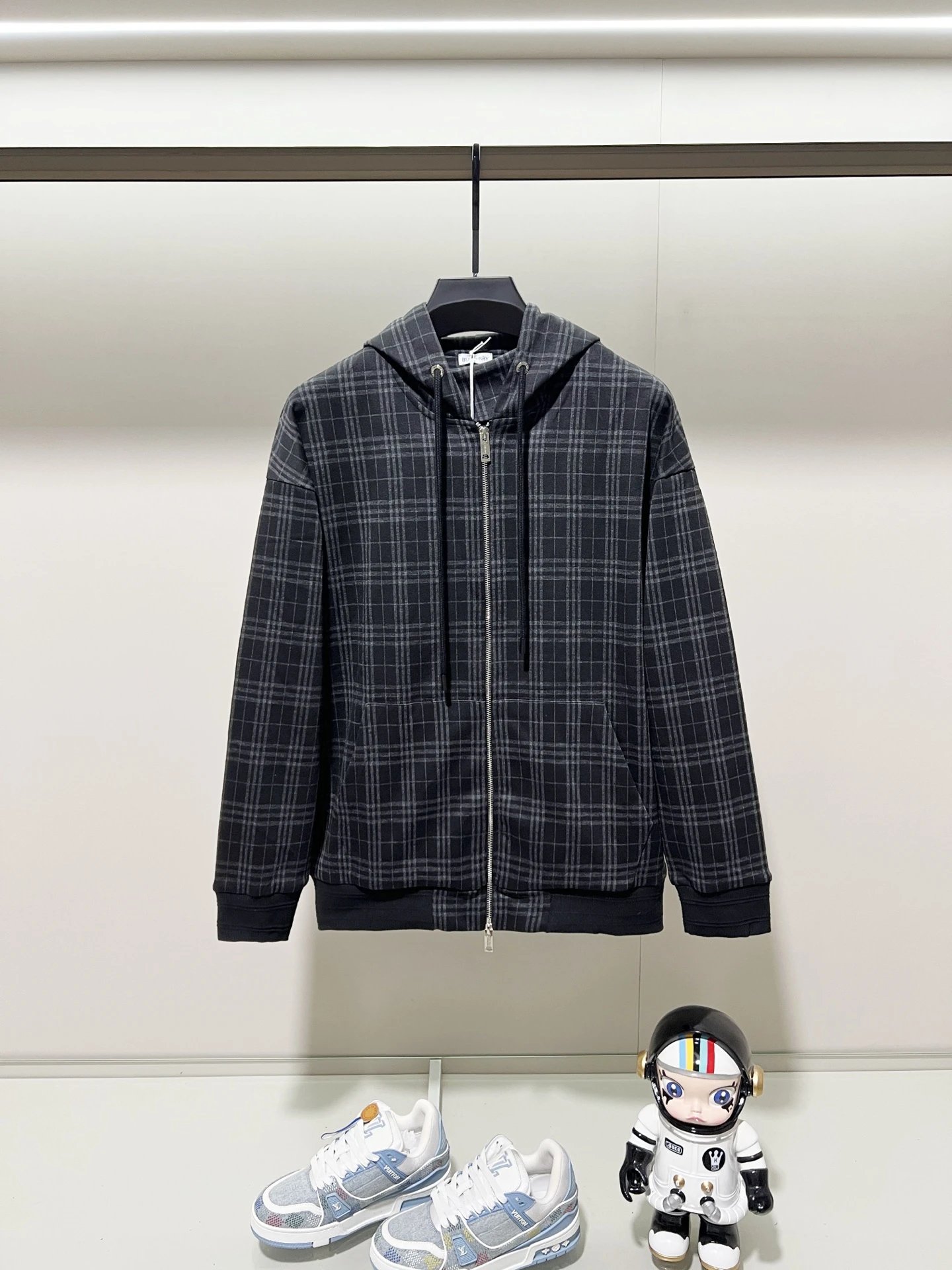 Burberry Hoodies & Sweatshirts Zip-Up Hoodie with Check-Lined Hood and Equestrian Knight Embroidery — 06