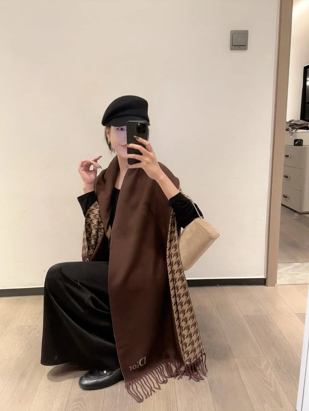Louis Vuitton Scarves Monogram fringe scarf — 25