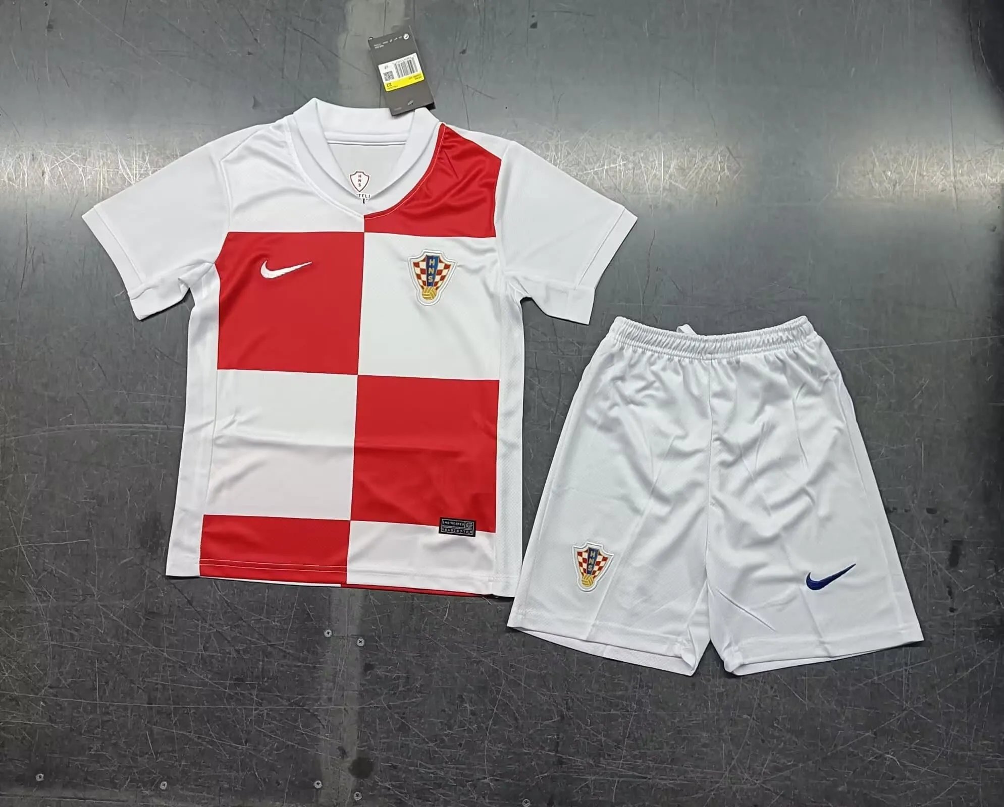Nike Football Jerseys National Team Jersey and Shorts Set — 21