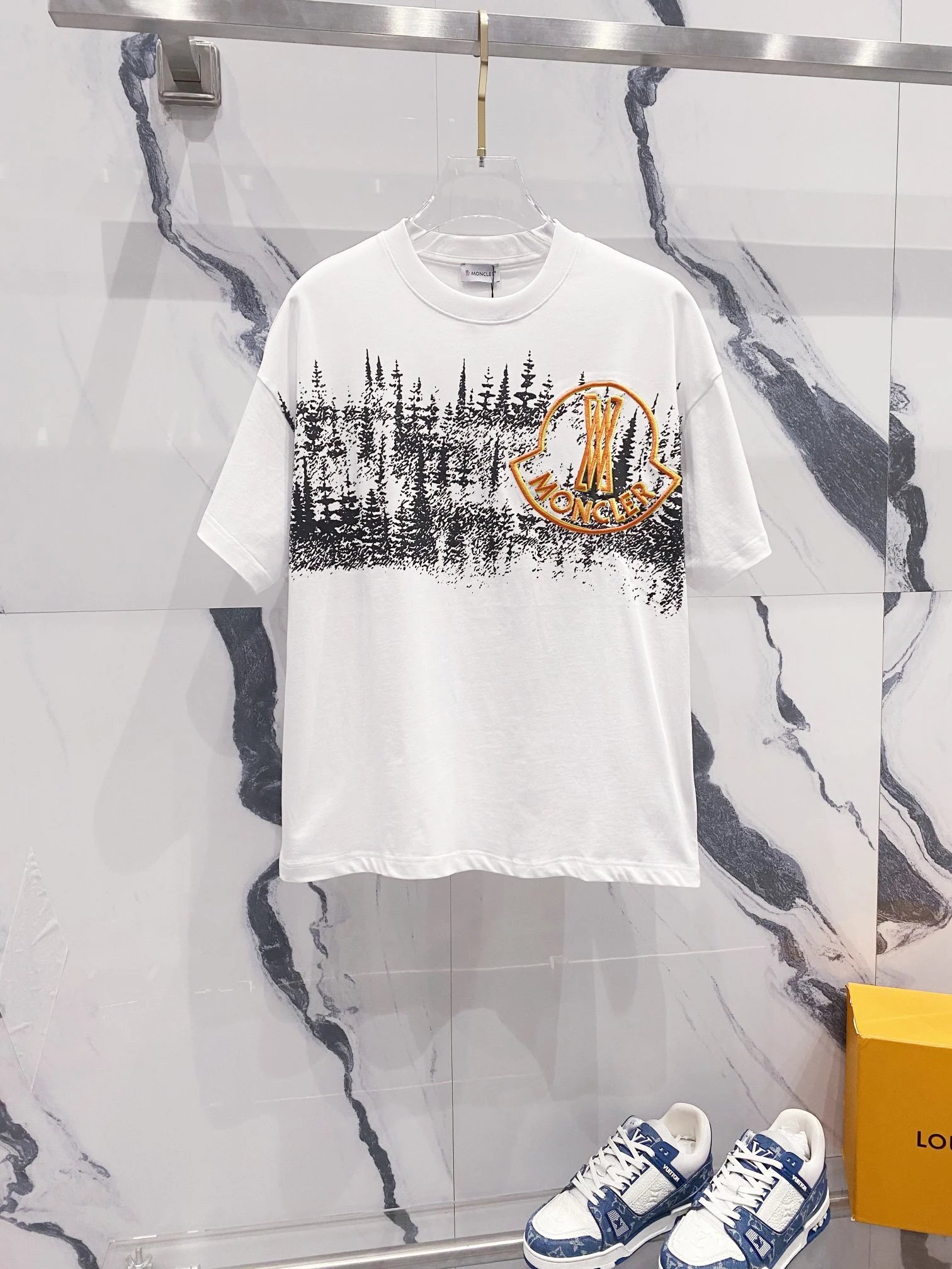 Moncler T-Shirts Logo Graphic image 9