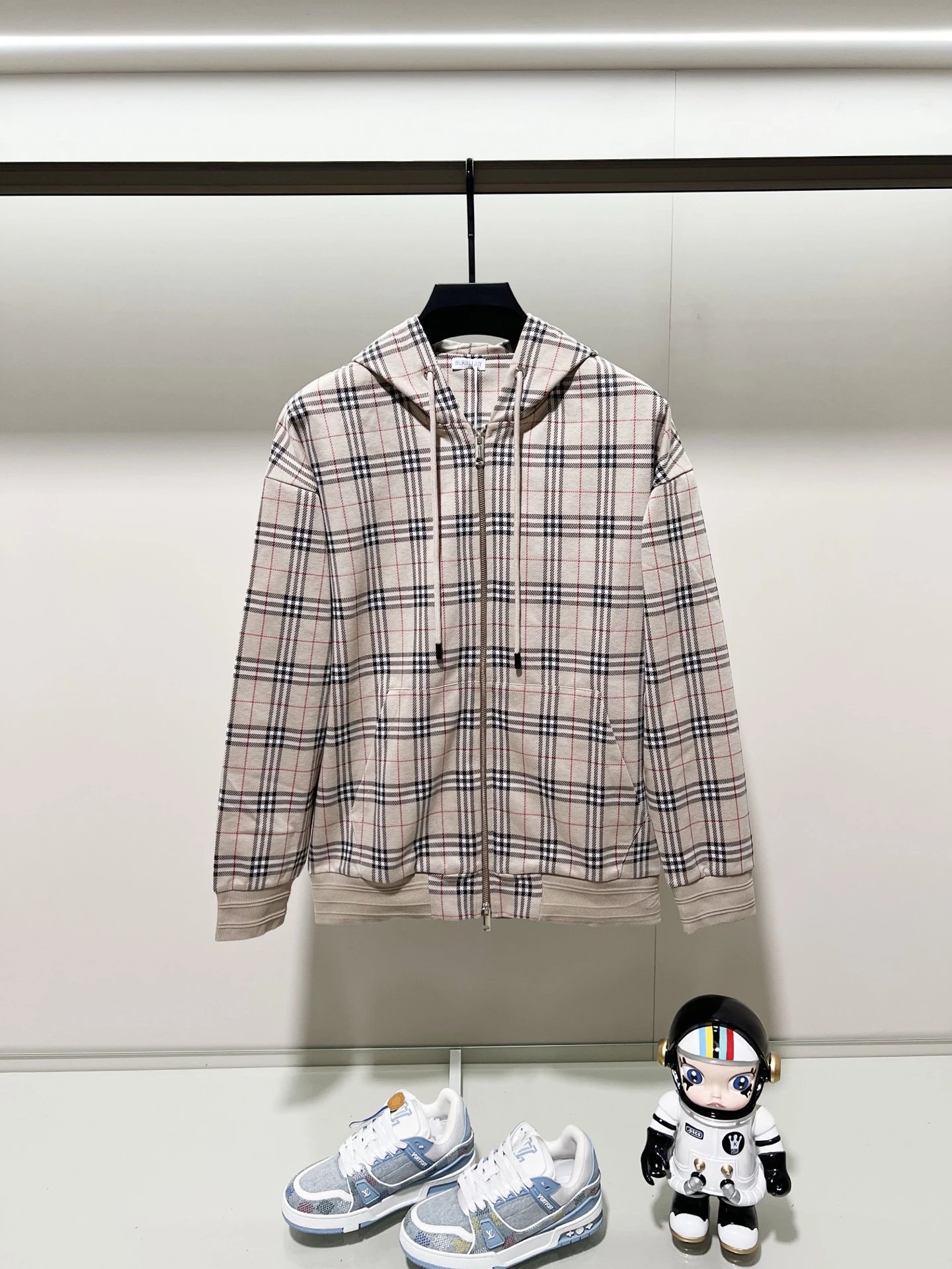 Burberry Hoodies & Sweatshirts Zip-Up Hoodie with Check-Lined Hood and Equestrian Knight Embroidery — 05