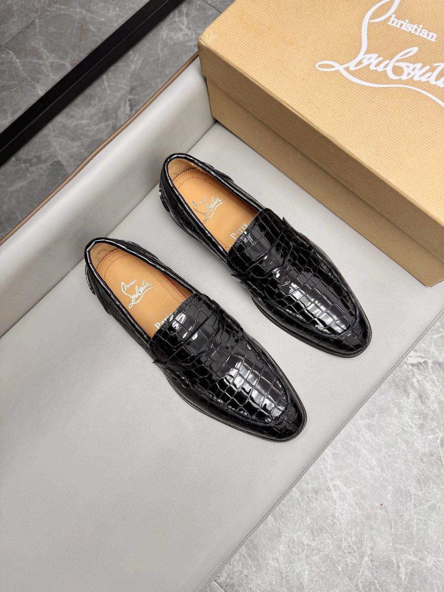 Christian Louboutin Leather Shoes C11 Square-Toe Dress — 07