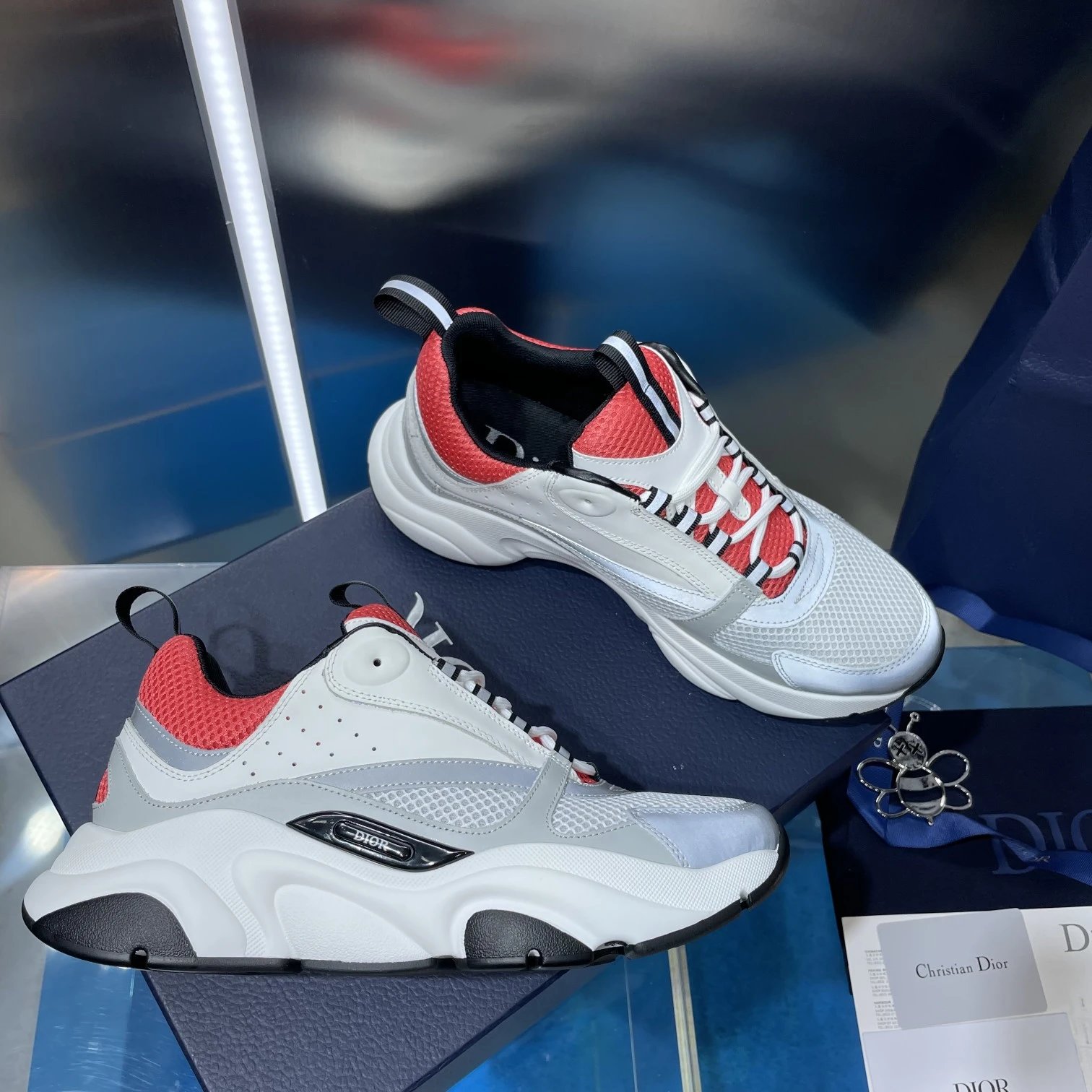 Product view 18