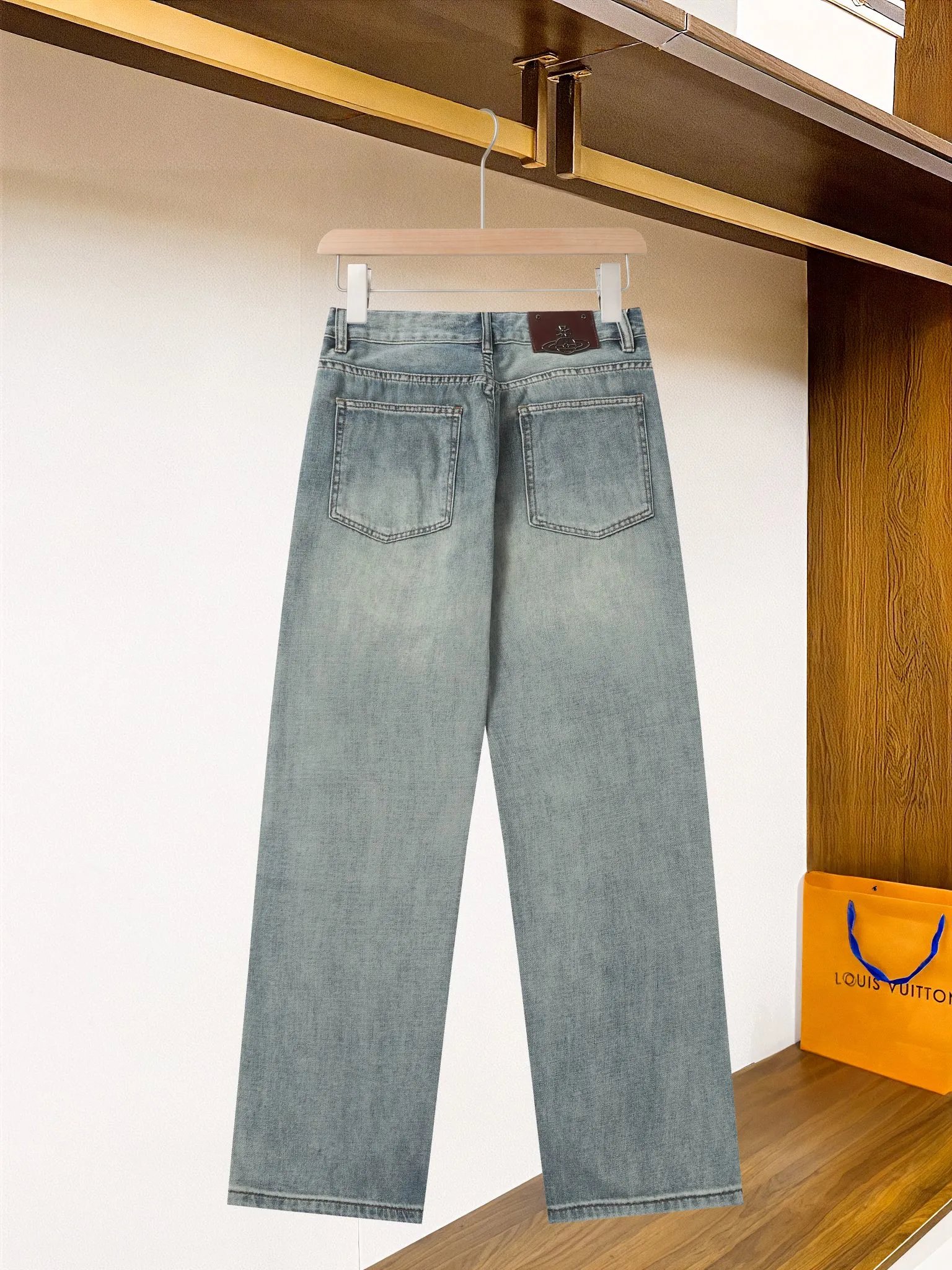 Saint Laurent Jeans High-rise denim with assorted washes and logo-pattern variants image 4
