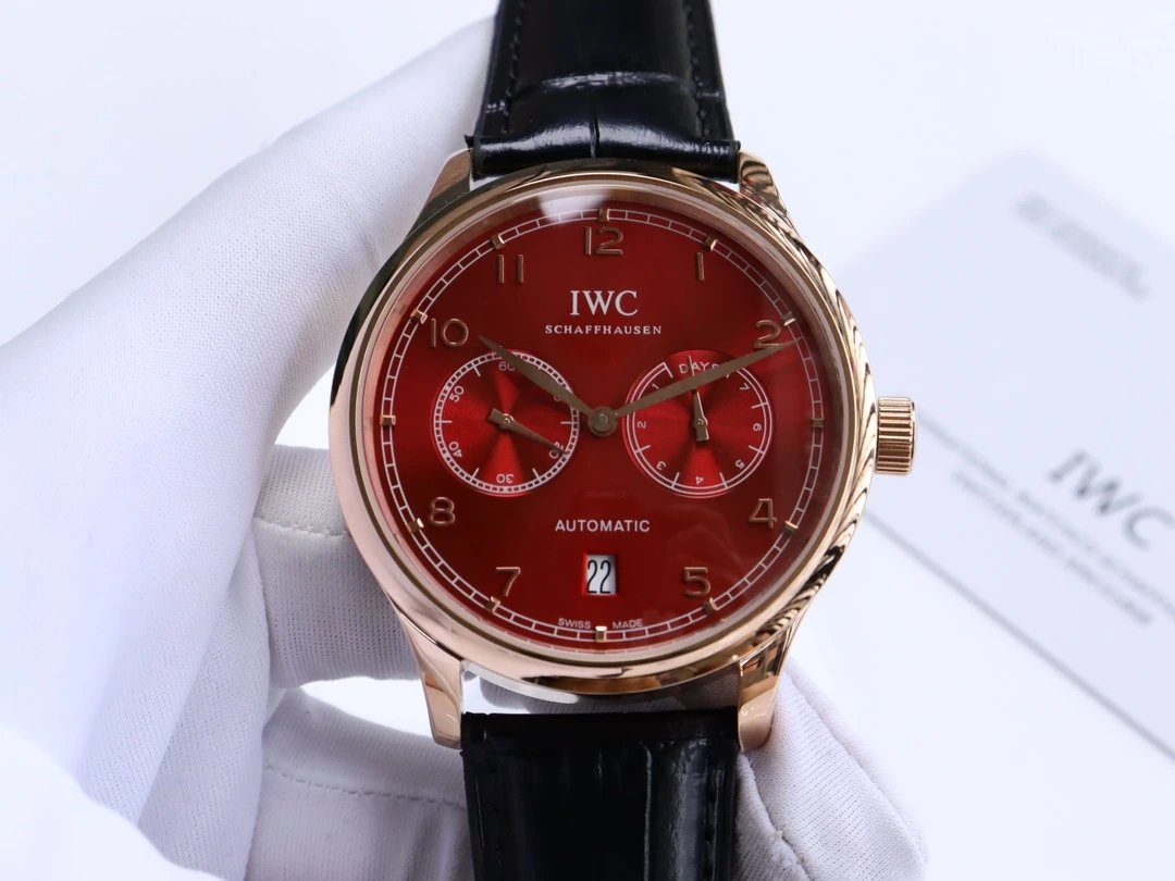 IWC Watches Leather-Strap Analog — 20