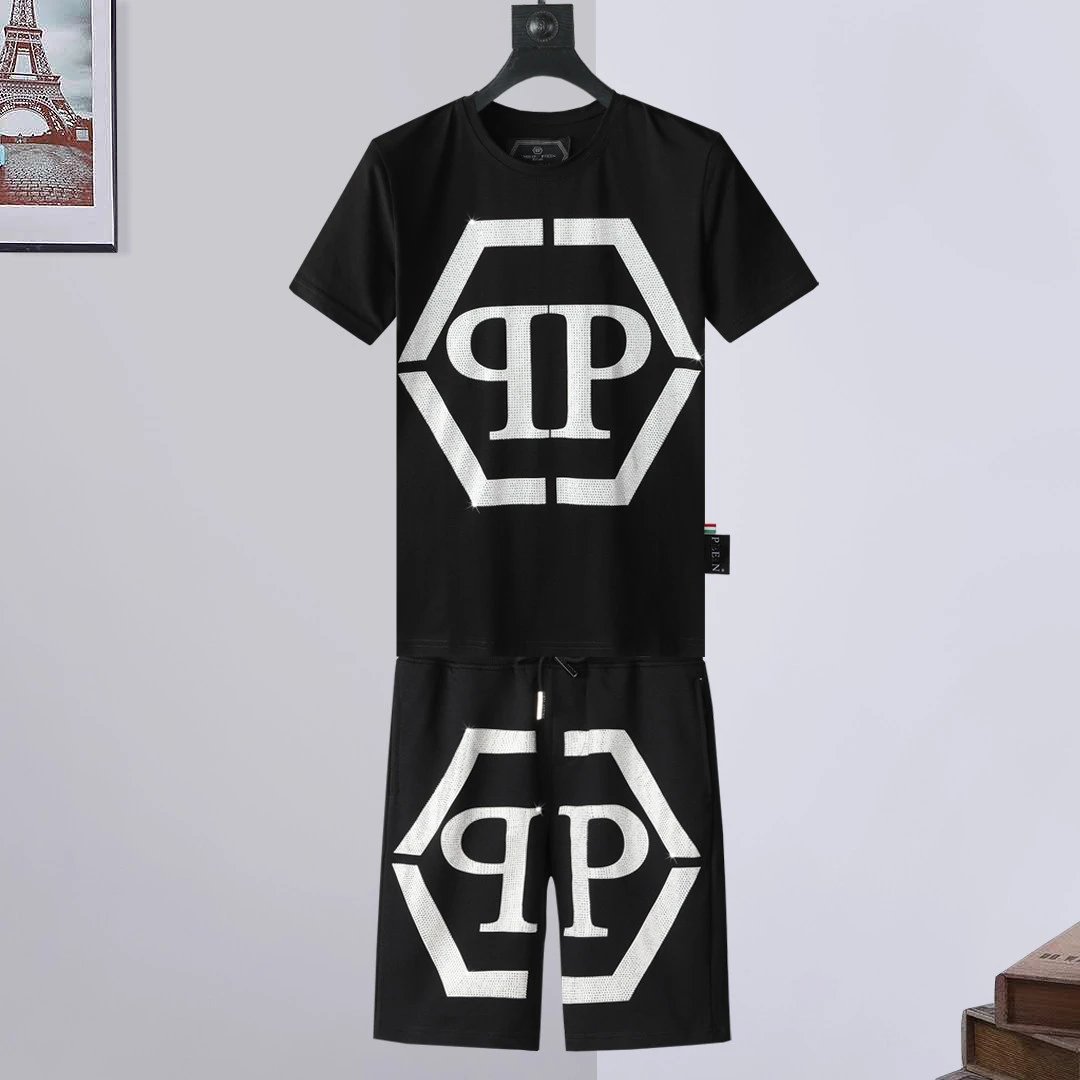 Philipp Plein Graphic Drawstring Shorts — 38